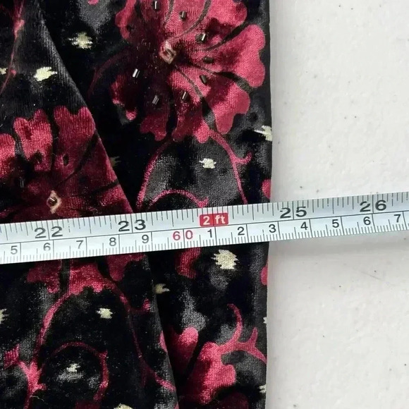 Jones New‎ York Velvet Women XL WhimsiGoth Faux Wrap Floral Beaded Witchy Blouse - Picture 12 of 12